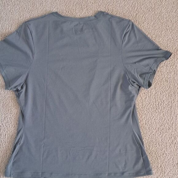 SMALL   SKIMS FITS EVERYBODY T SHIRT - Picture 5 of 6